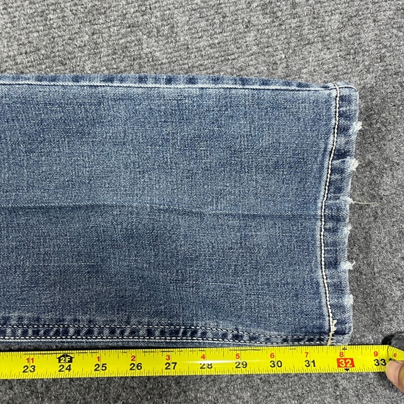 T.K. Axel Slim Boot Cut Jeans Mid Wash Blue Denim Mens 32x32 0795 - Picture 9 of 12